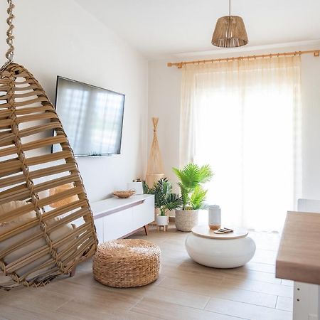 White Dream House Apartment คอสทาวน์ ภายนอก รูปภาพ
