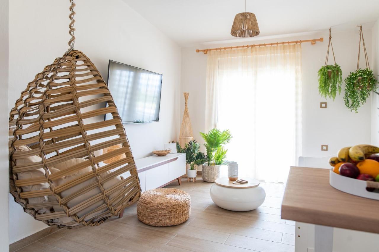 White Dream House Apartment คอสทาวน์ ภายนอก รูปภาพ
