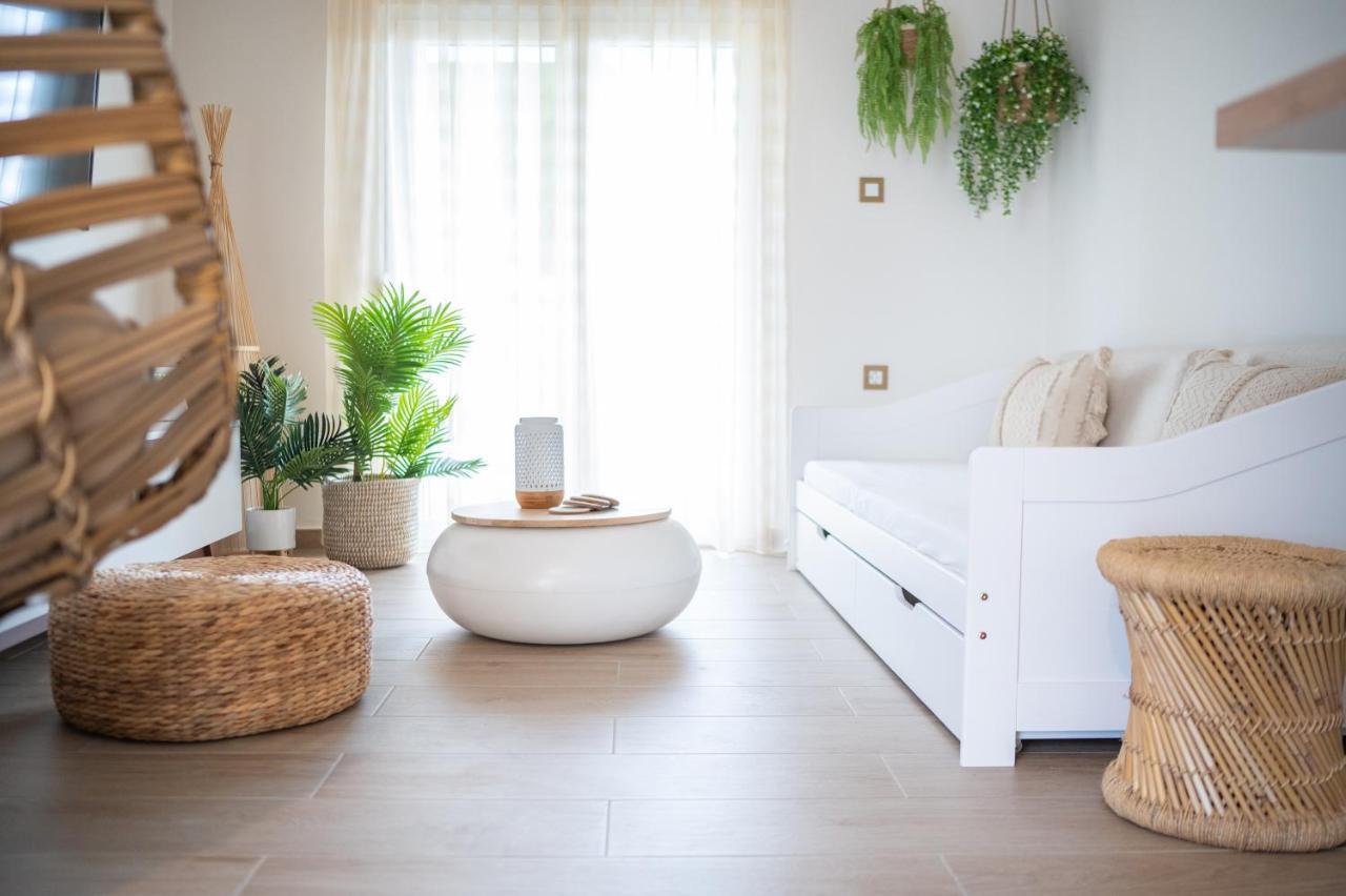 White Dream House Apartment คอสทาวน์ ภายนอก รูปภาพ