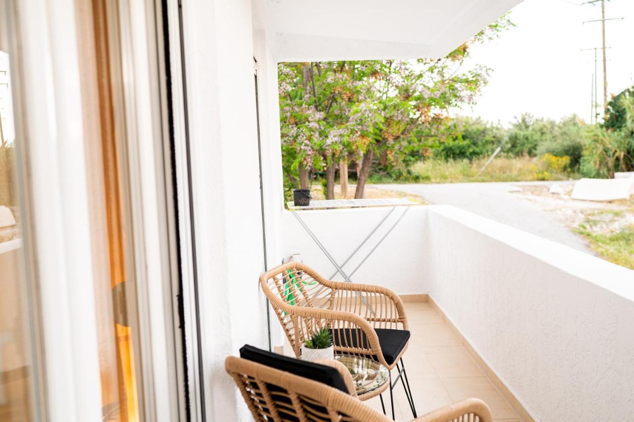 White Dream House Apartment คอสทาวน์ ภายนอก รูปภาพ